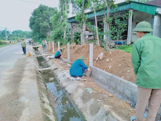 CÁN BỘ VÀ NHÂN DÂN THÔN 7 QUYẾT TÂM XÂY DỰNG THÀNH CÔNG KHU DÂN CƯ NTM KIỂU MẪU TRONG NĂM 2022.