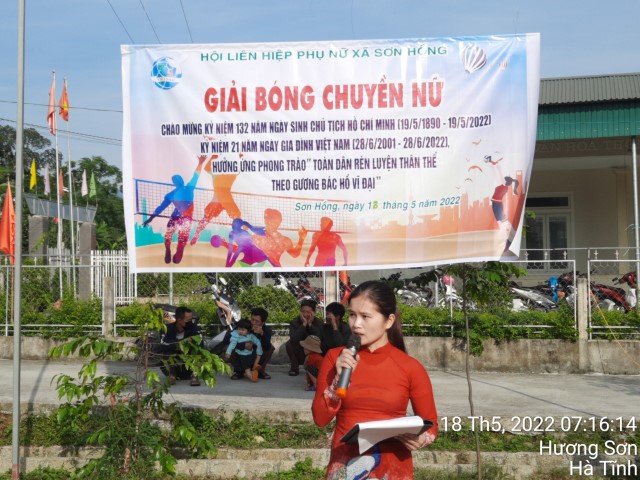 HỘI PHỤ NỮ TỔ CHỨC GIẢI BÓNG CHUYỀN CHÀO MỪNG KỸ NIỆM 132 NĂM NGÀY SINH CHỦ TỊCH HỒ CHÍ MINH (19/5/1890 - 19/5/2022) VÀ KỸ NIỆM 21 NĂM NGÀY GIA ĐÌNH VIỆT NAM (28/6/2001 - 28/6/2022)